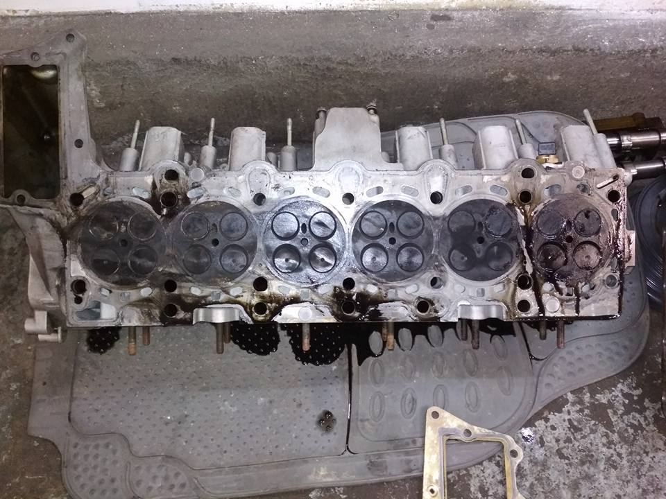 Generálka motora — hlava valcov